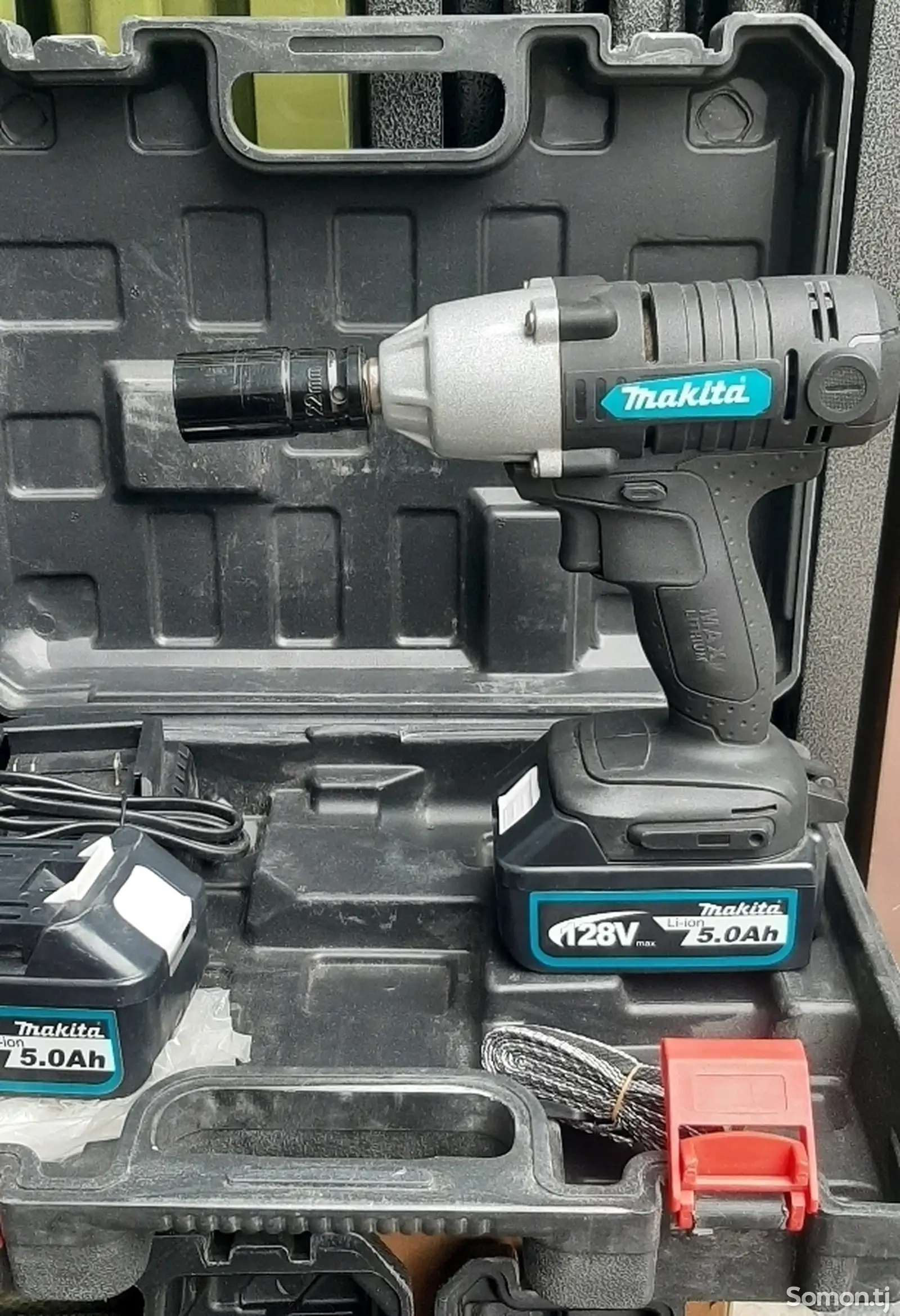 Гайковерт Makita 128v 5.0Ah-1