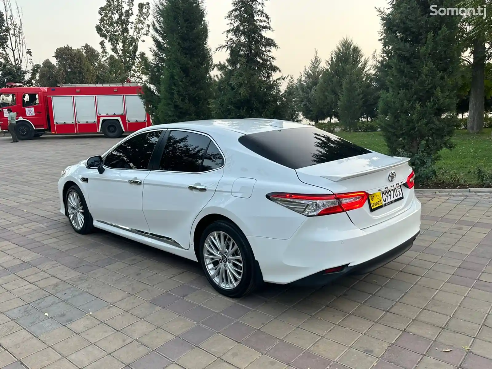 Toyota Camry, 2018-6