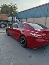 Toyota Camry, 2019-9