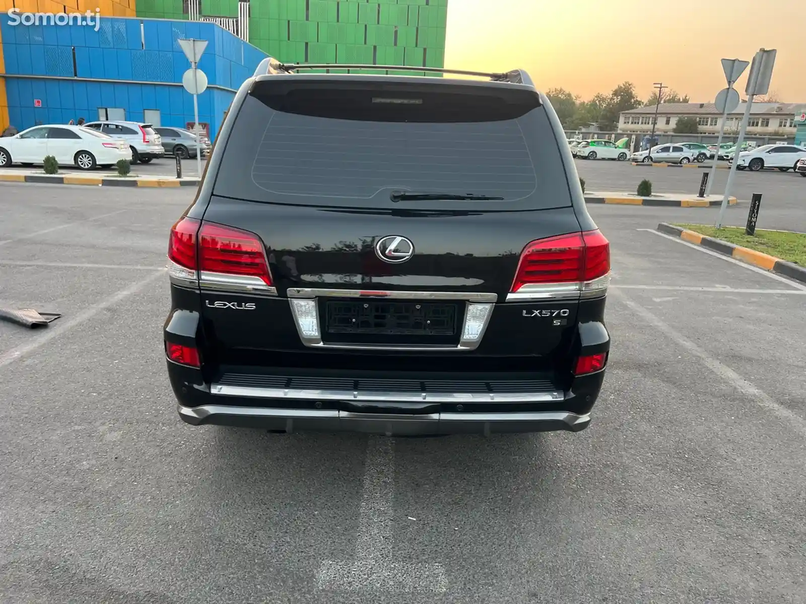 Lexus LX series, 2013-16