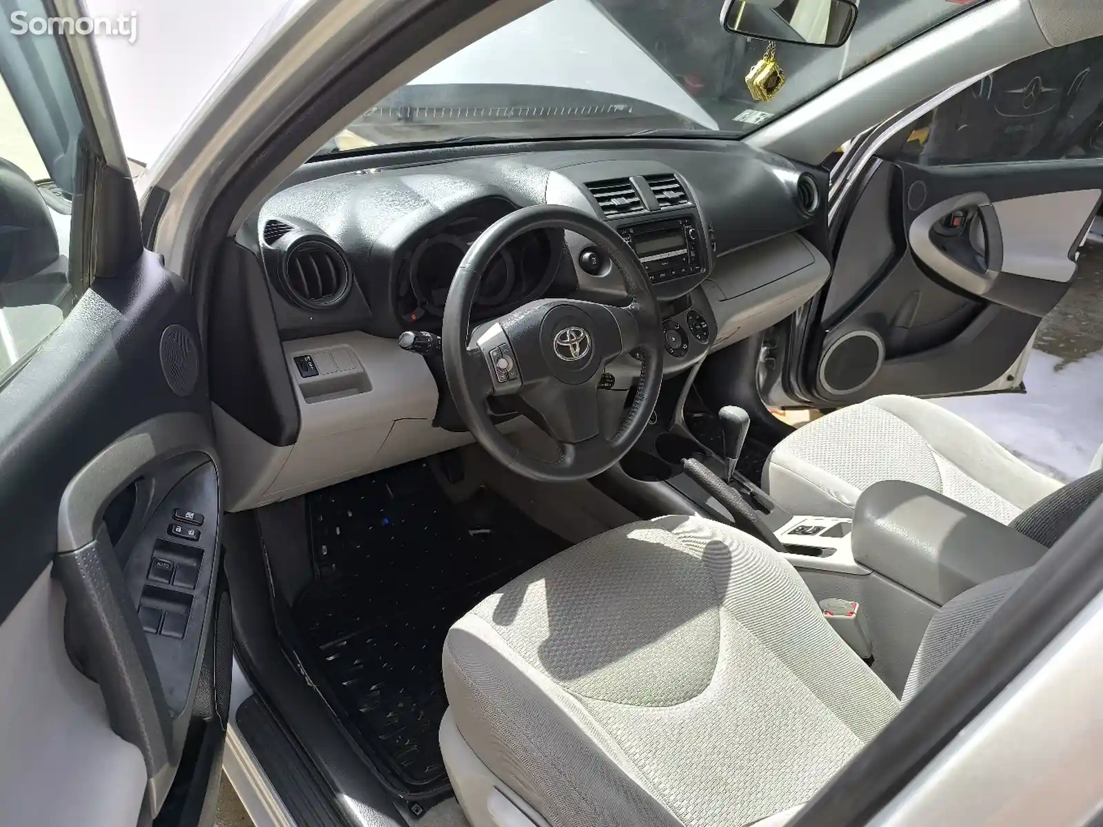 Toyota RAV 4, 2008-5