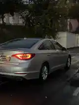 Hyundai Sonata, 2015-4