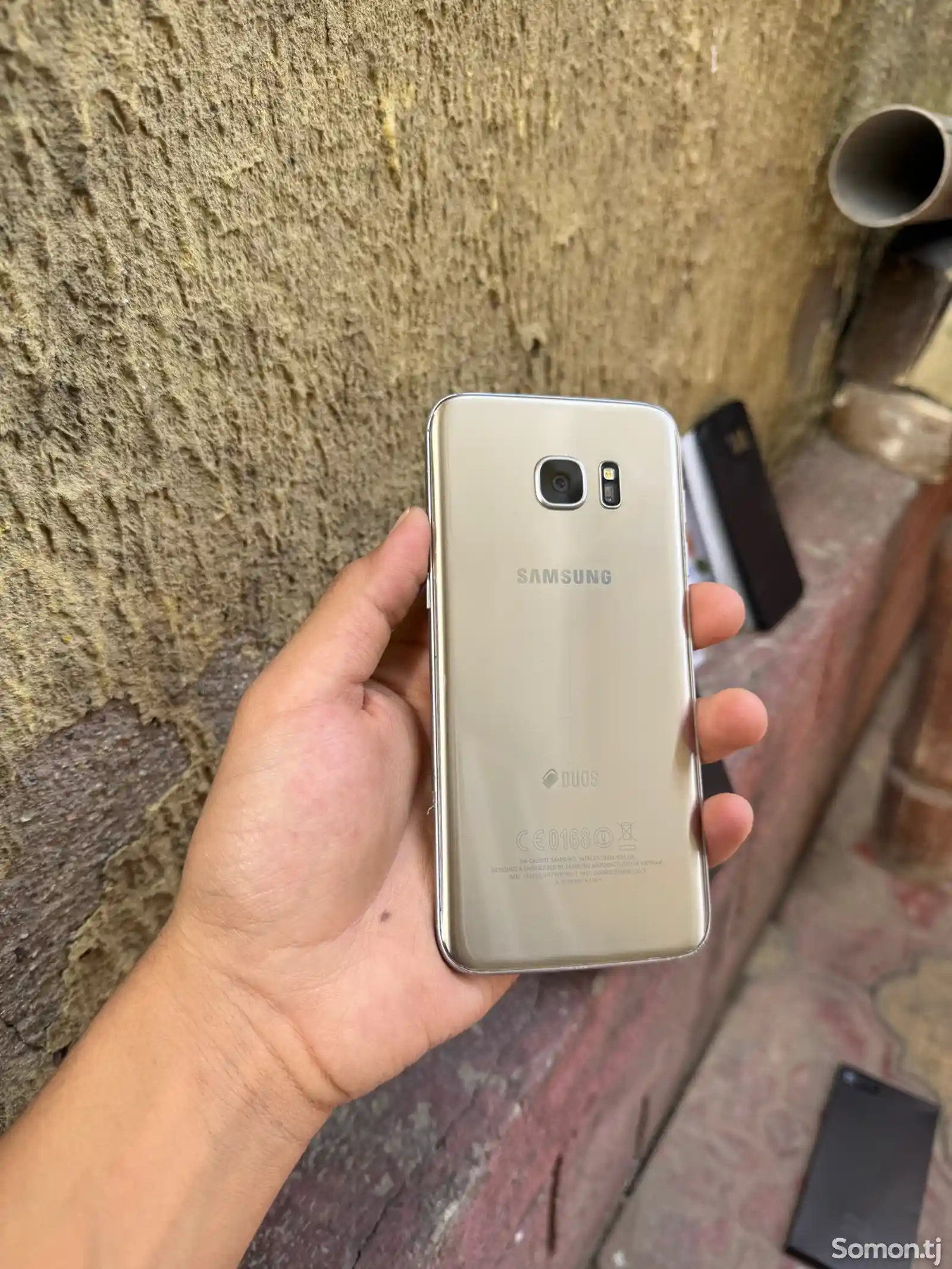 Samsung Galaxy S7 Edge 32Gb-7