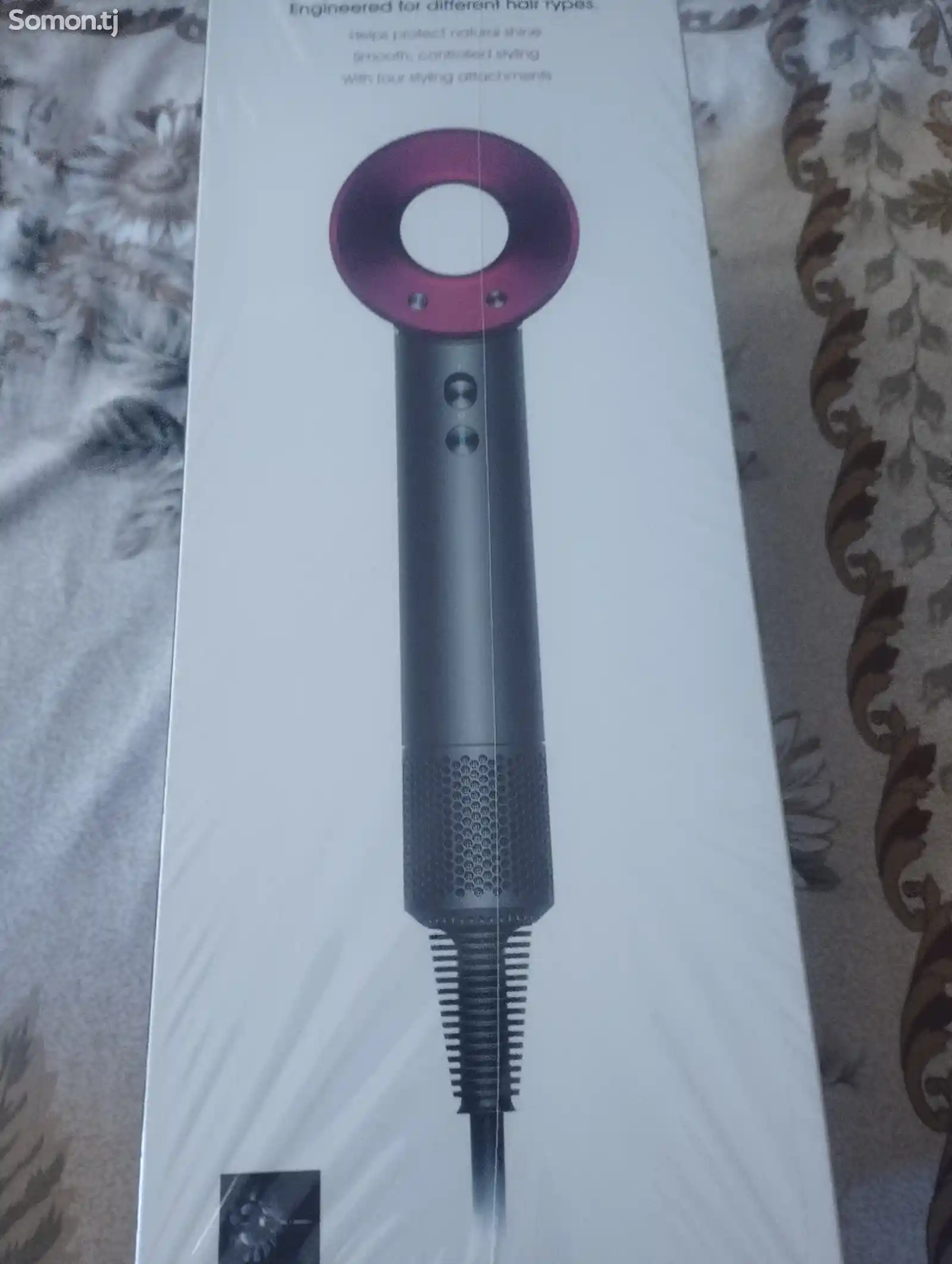 Профессиональный фен Dyson-2