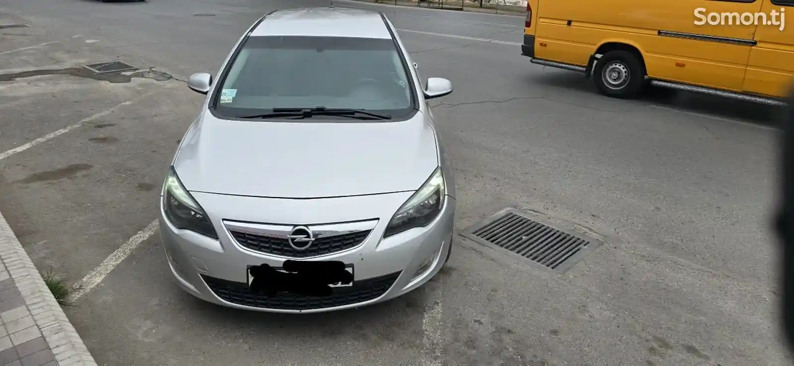 Opel Astra J, 2010-10