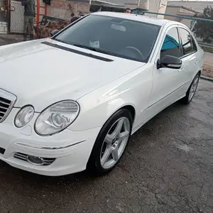 Mercedes-Benz E class, 2008