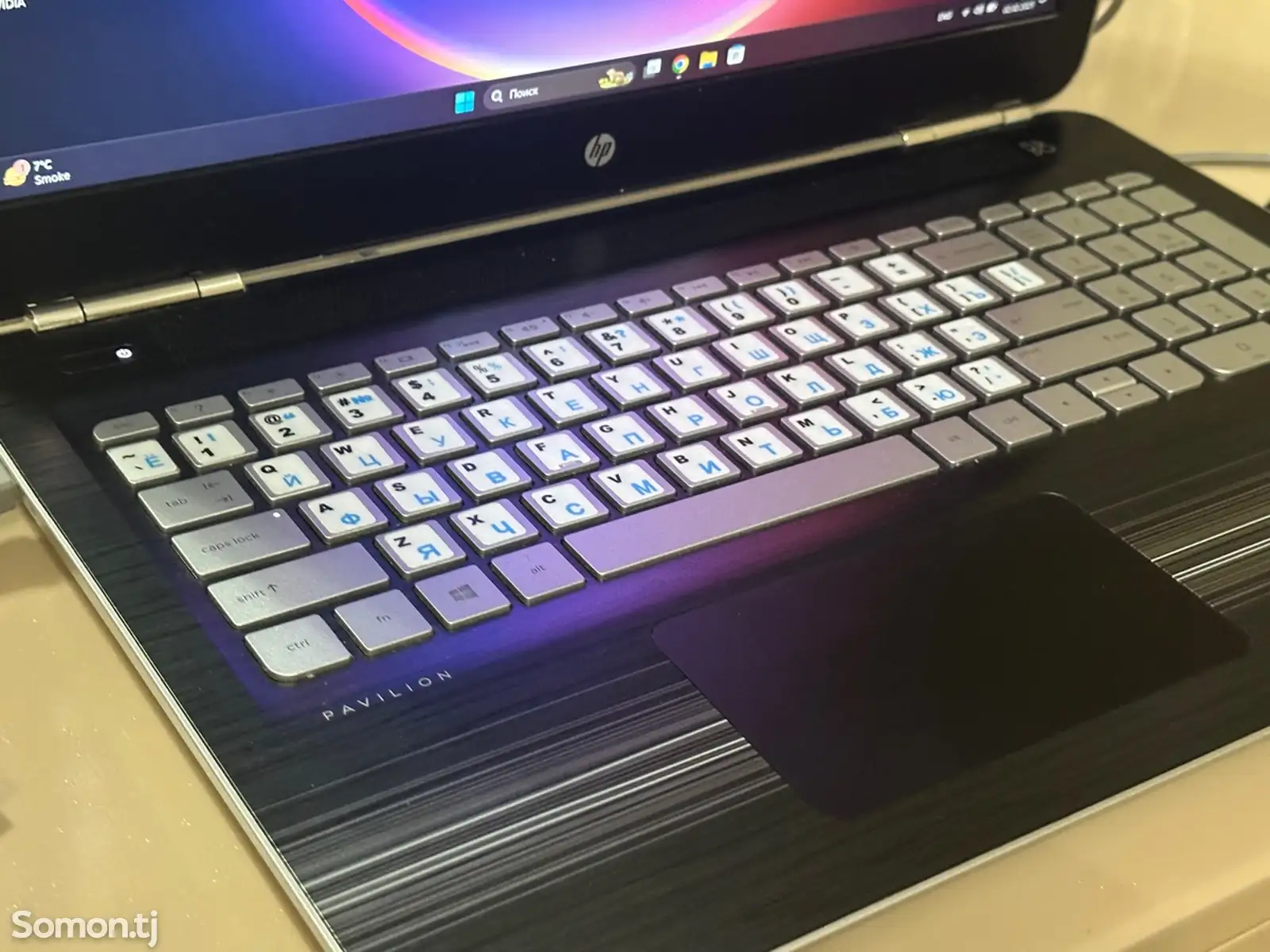 HP Pavilion - 17-ab211ur-1