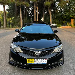 Toyota Camry, 2014