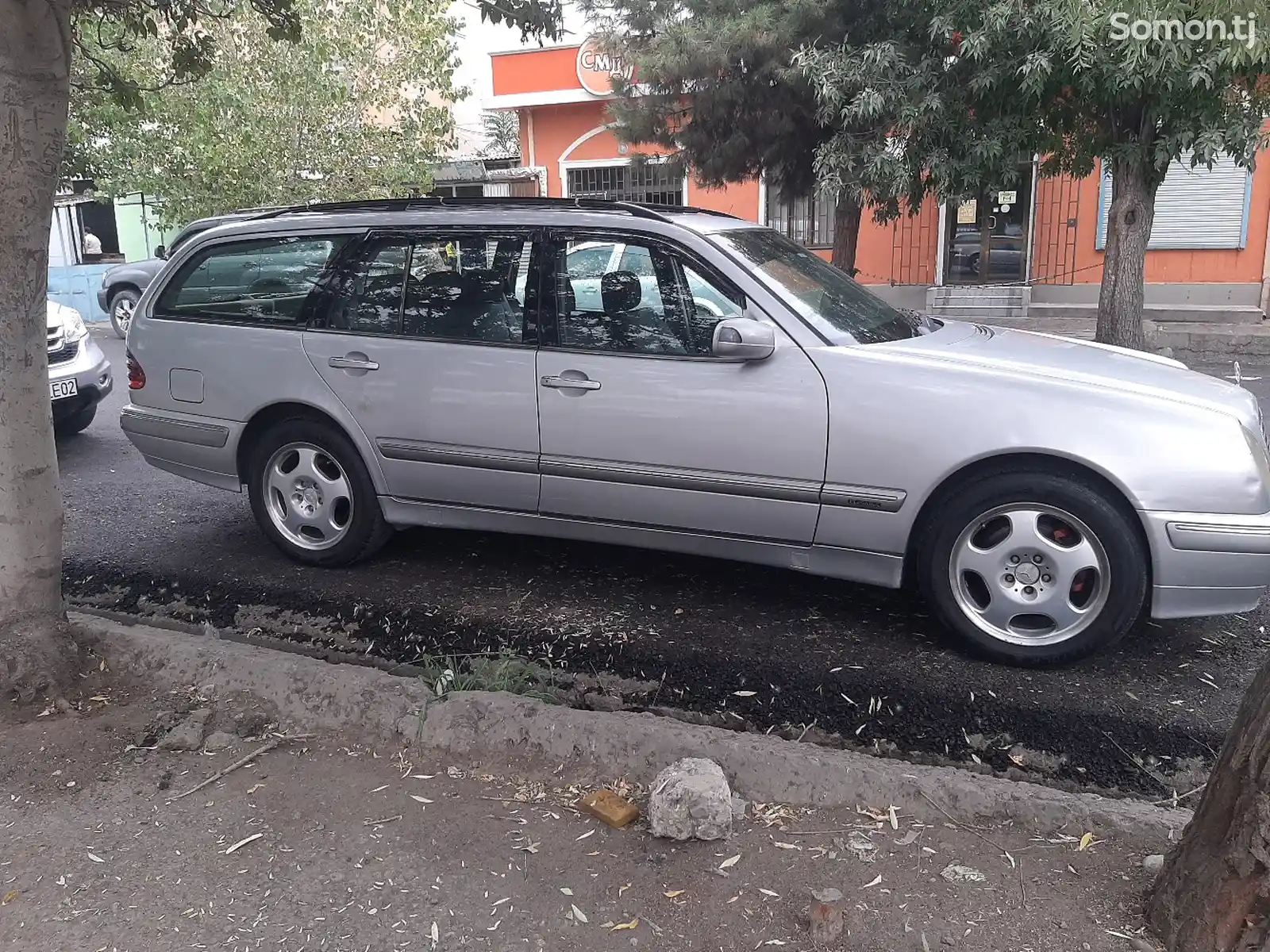 Mercedes-Benz E class, 2001-3