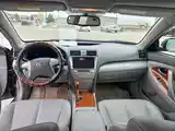 Toyota Camry, 2010-8