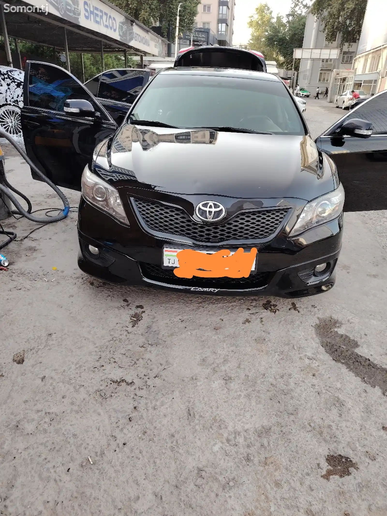 Toyota Camry, 2010-1