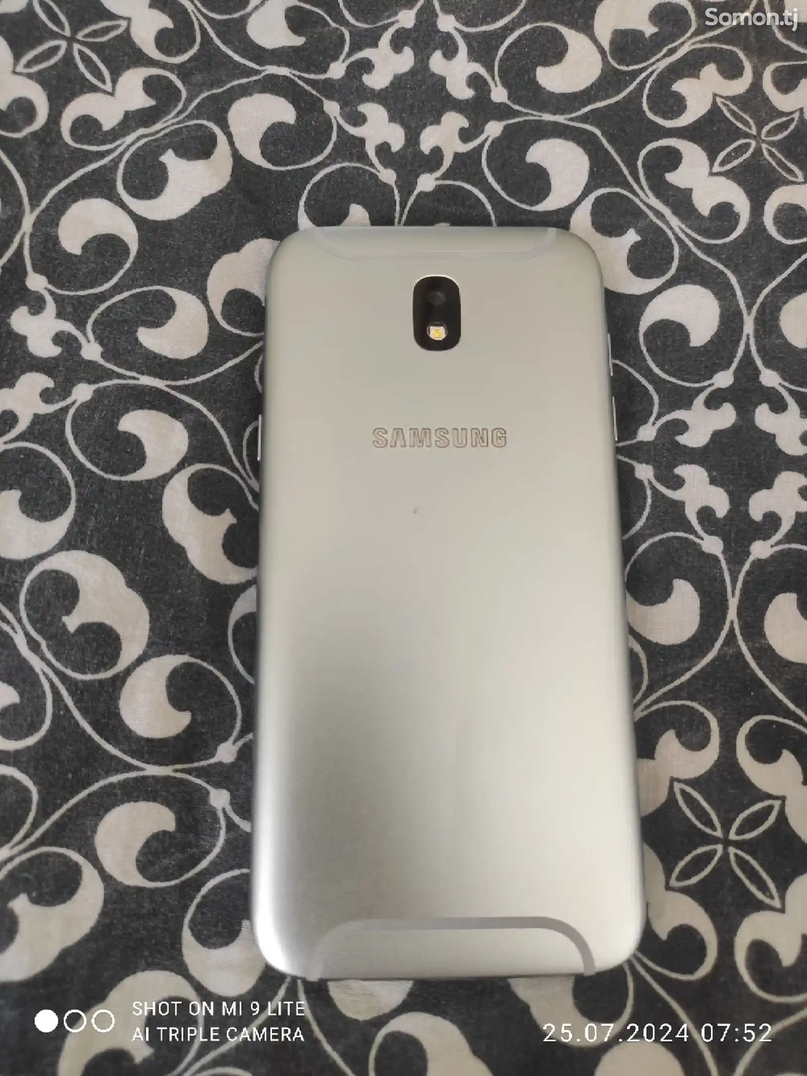 Samsung Galaxy J5-1