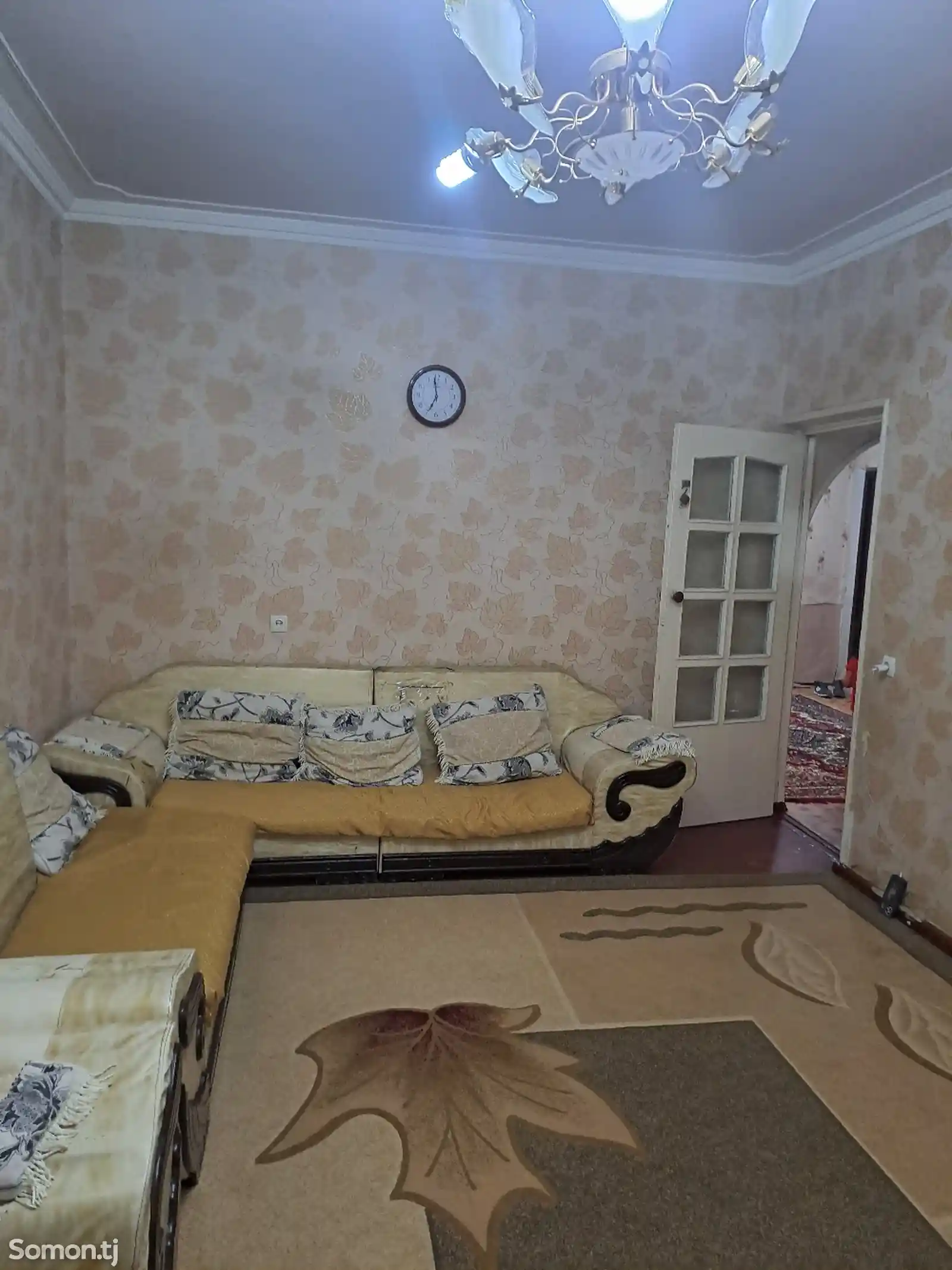 3-комн. квартира, 1 этаж, 80 м², 102мкр-4