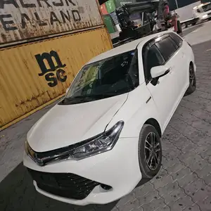 Toyota Fielder, 2015