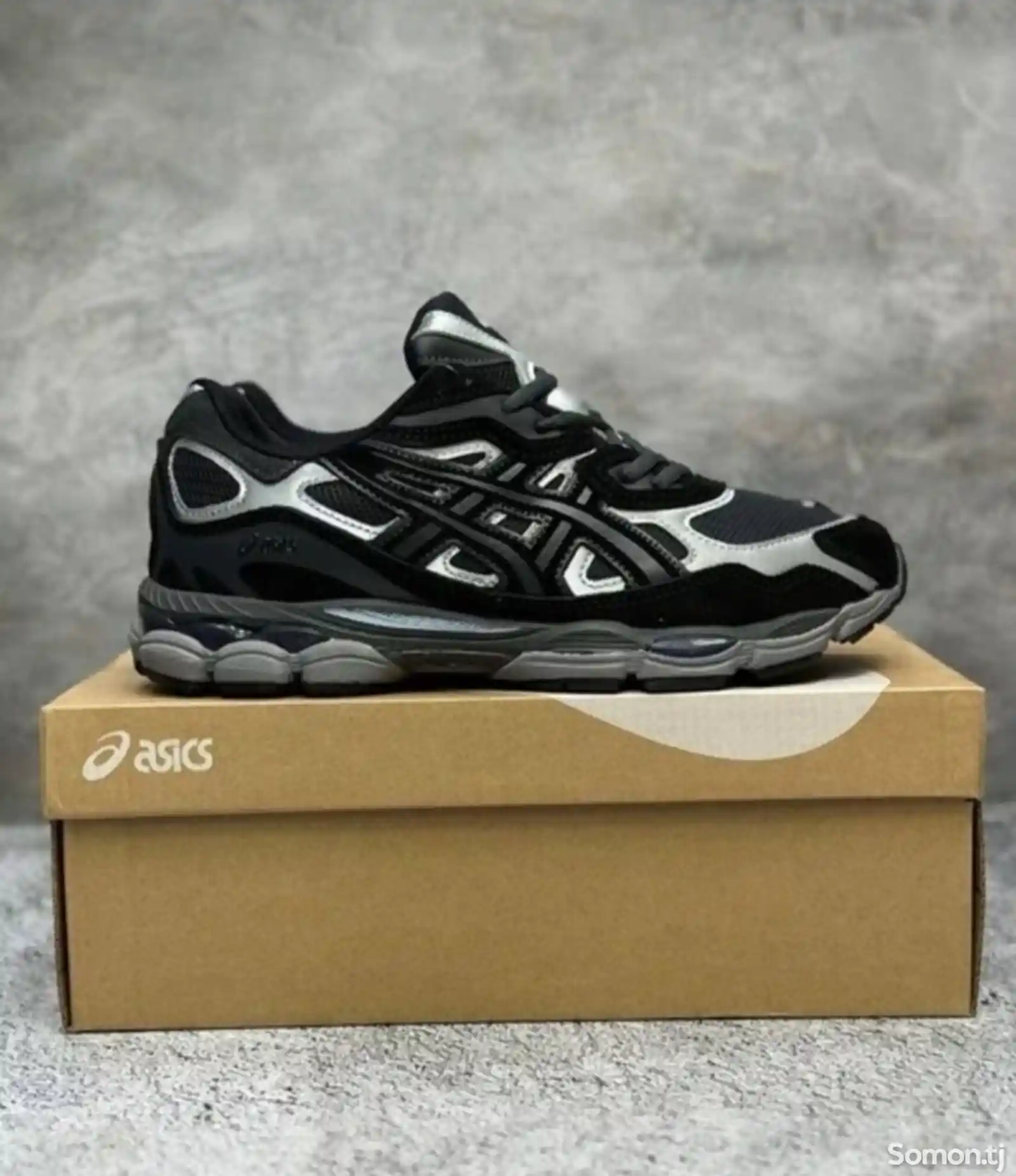 Кроссовки Asics-2