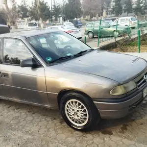 Opel Astra F, 1992