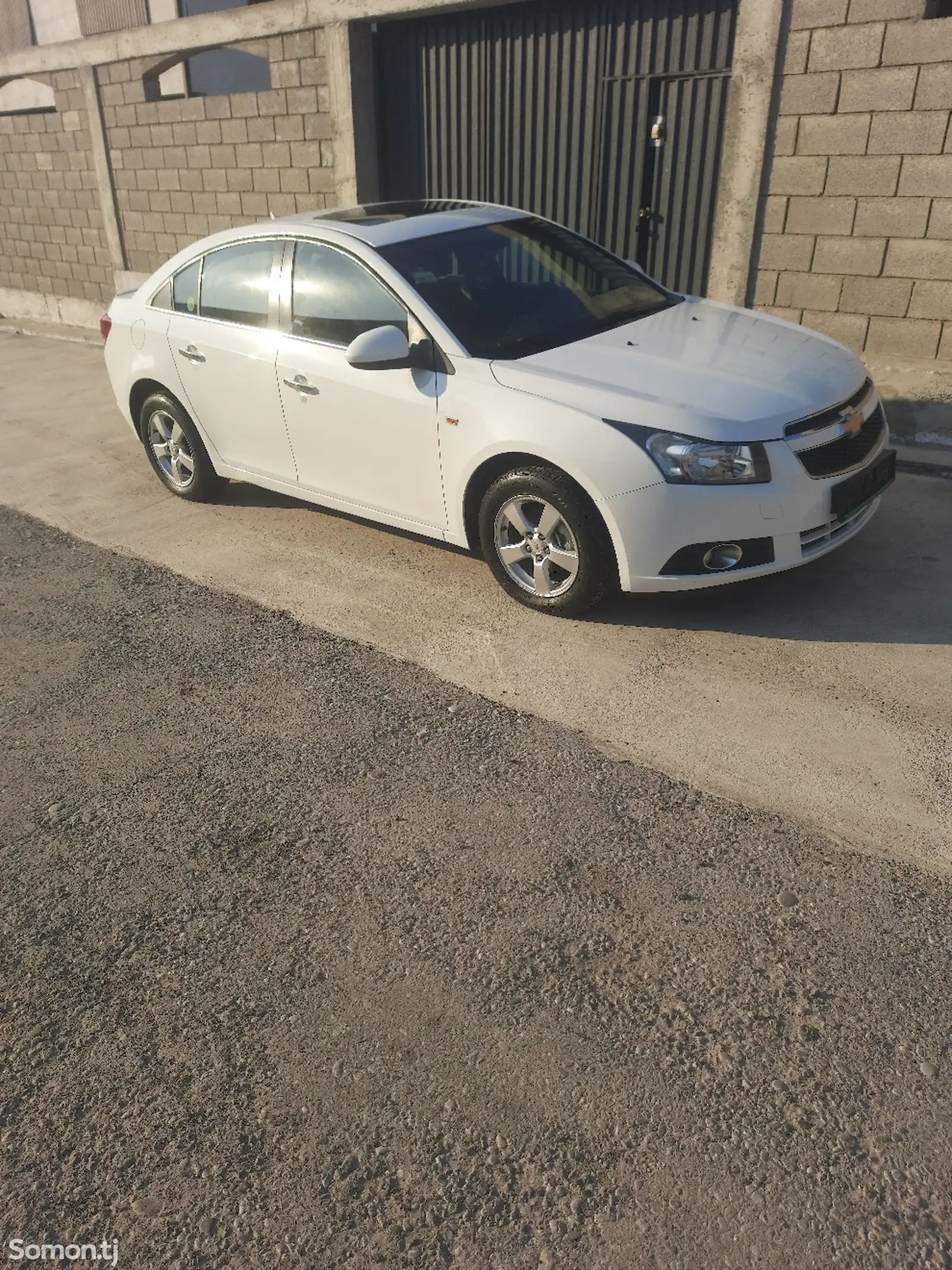 Chevrolet Cruze, 2011-1