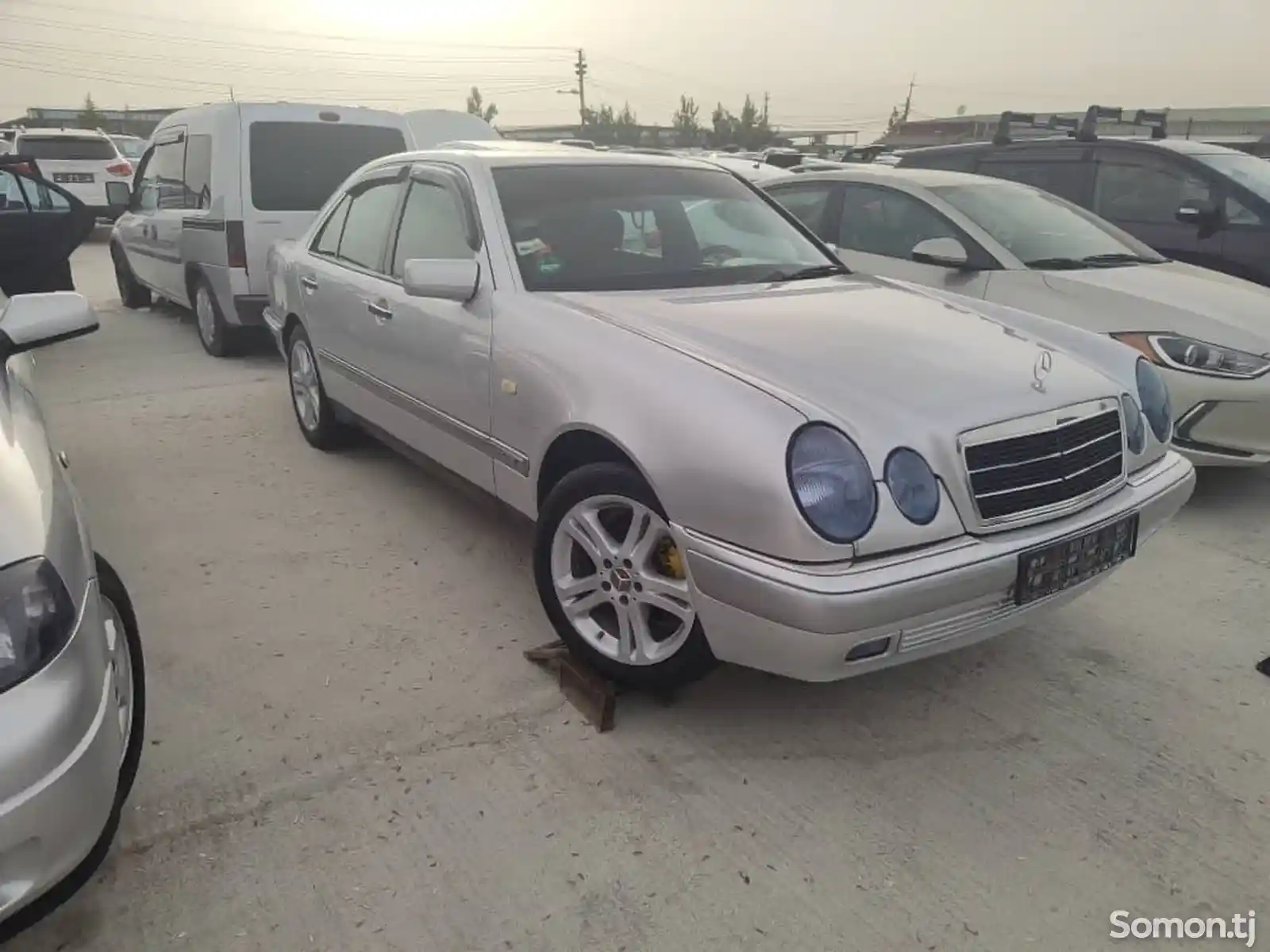 Mercedes-Benz E class, 1996-3