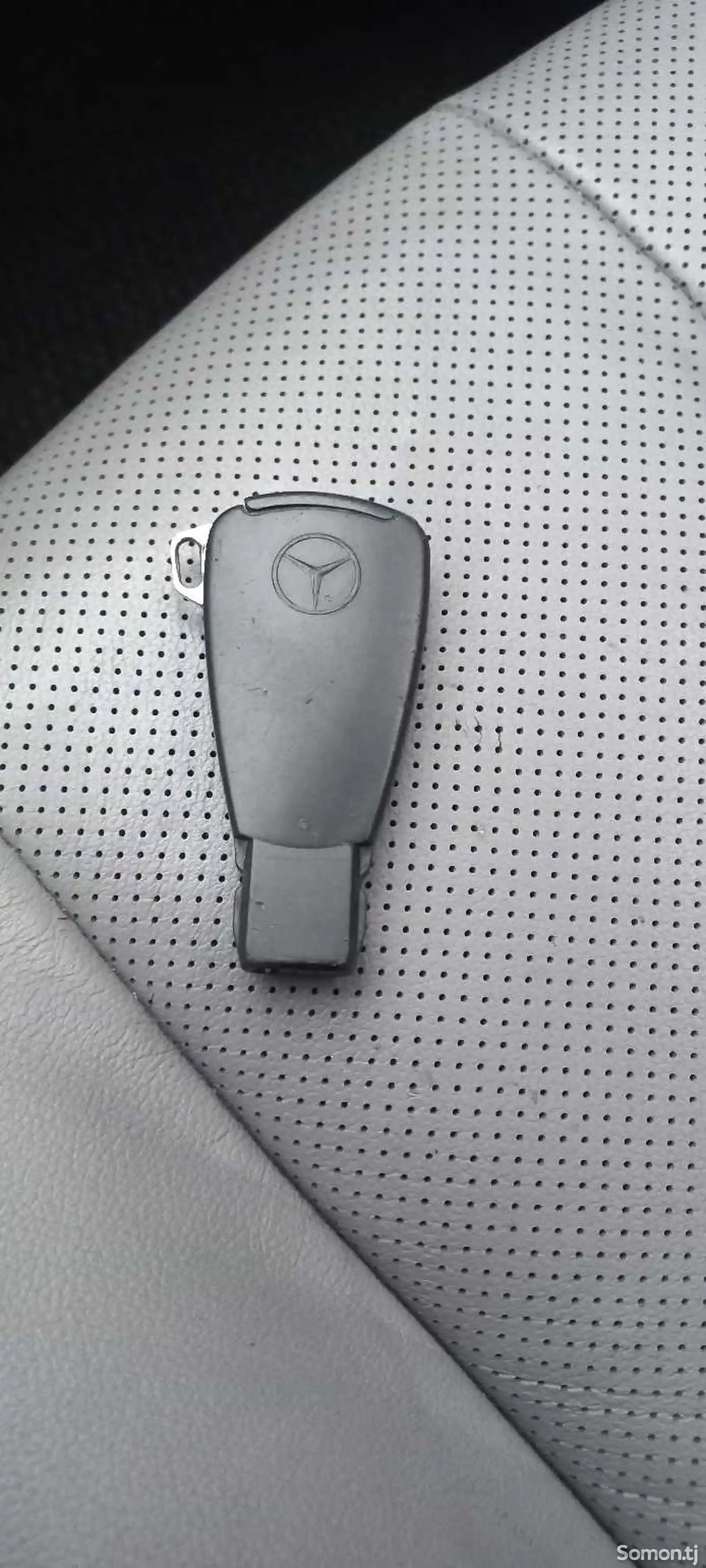Ключи от Mercedes Benz-2