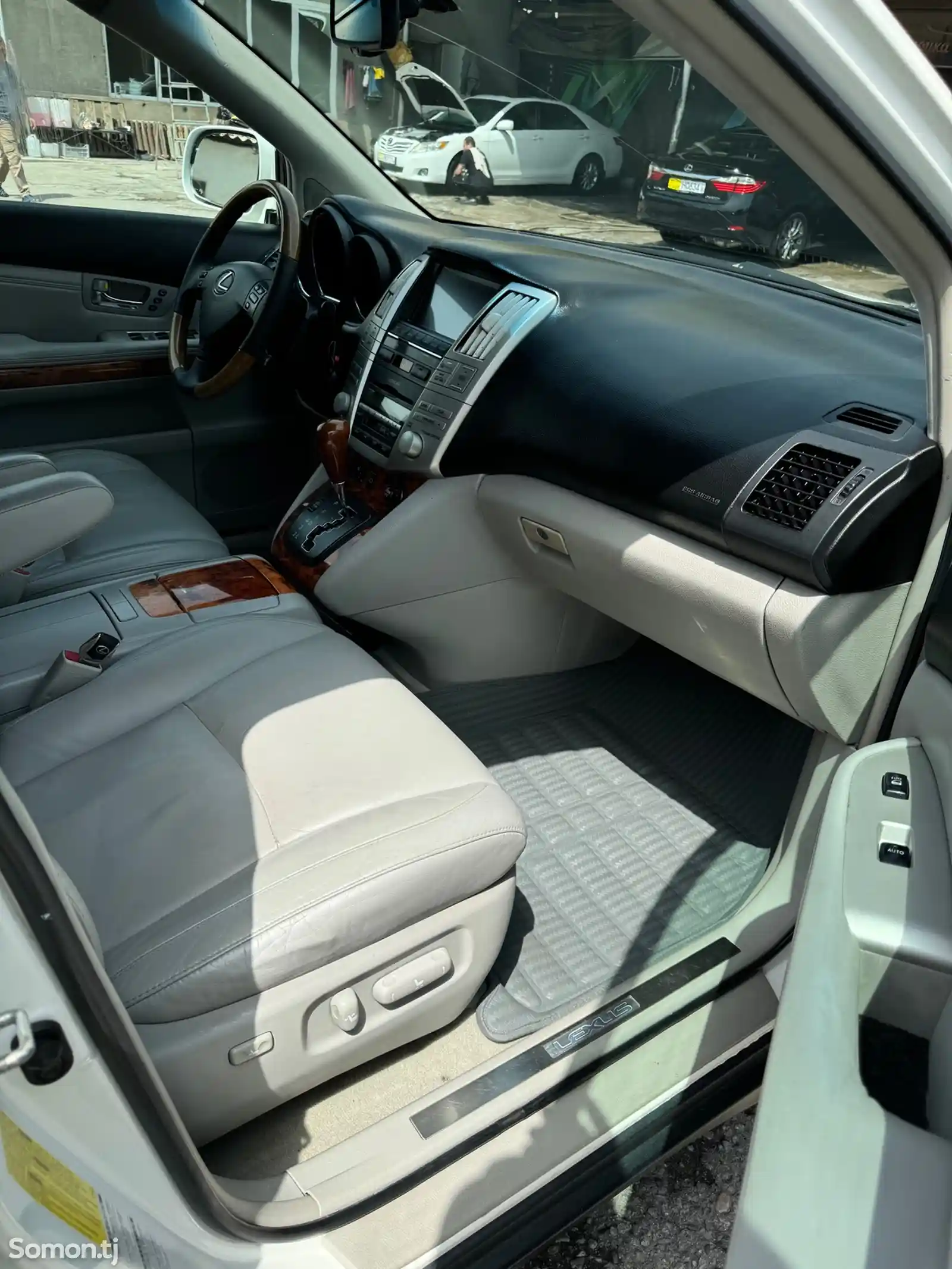 Lexus RX series, 2008-8