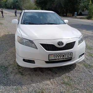 Toyota Camry, 2009