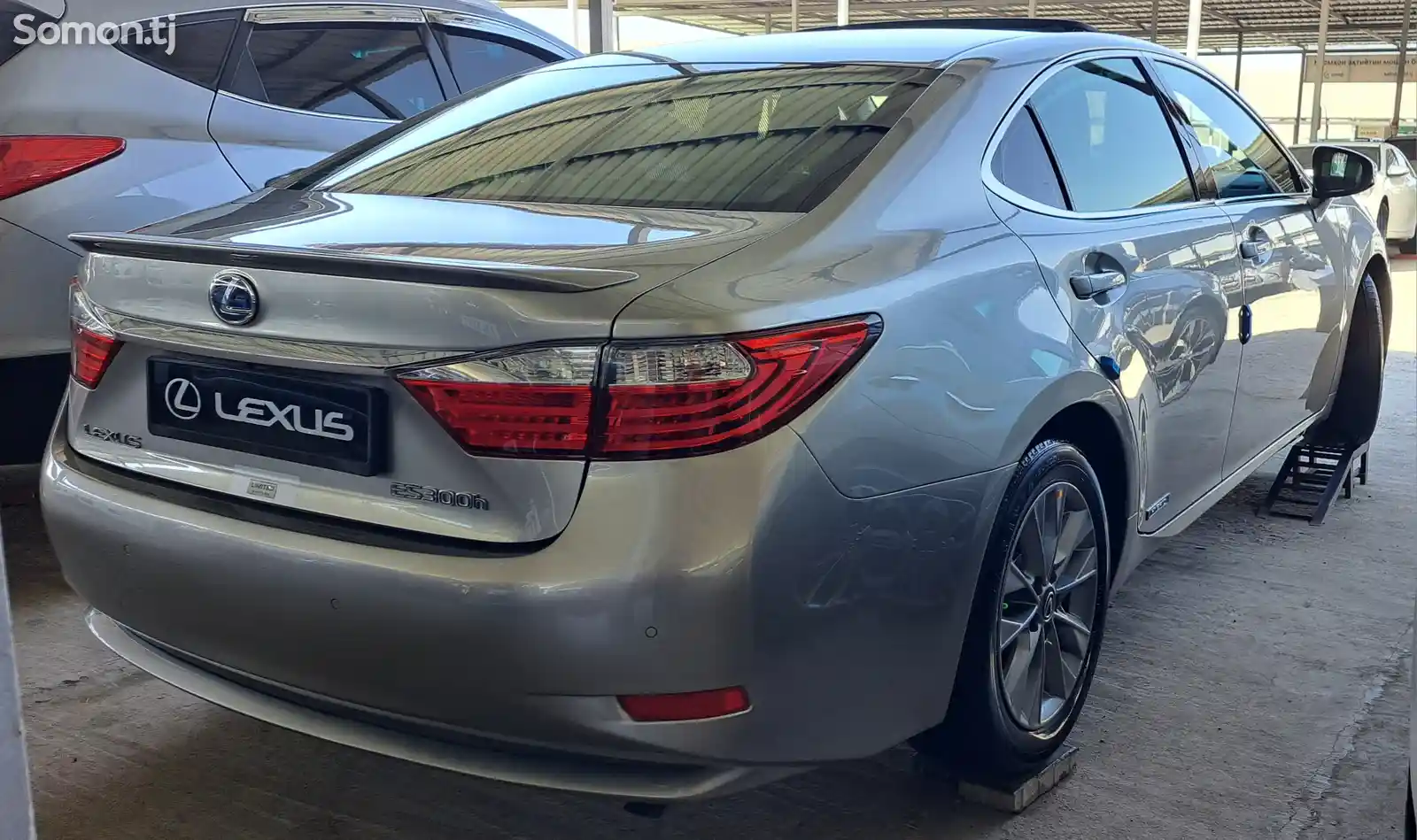 Lexus ES series, 2015-3