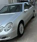 Mercedes-Benz E class, 2002-3