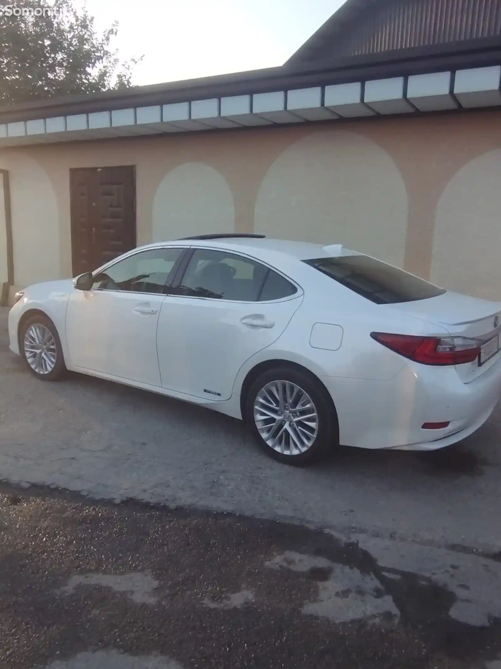 Lexus ES series, 2015-3