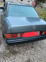 Mercedes-Benz E class, 1990-3