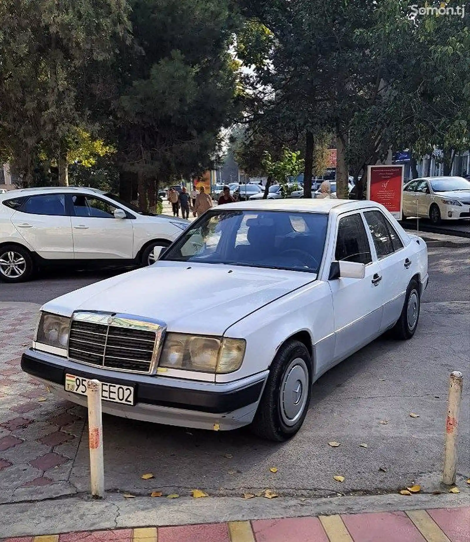 Mercedes-Benz W124, 1992-1