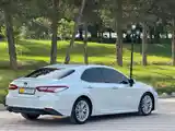 Toyota Camry, 2018-6