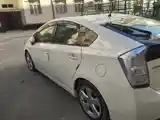 Toyota Prius, 2011-7