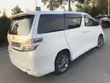 Toyota Vellfire, 2010-2