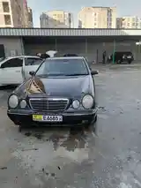 Mercedes-Benz E class, 2000-6