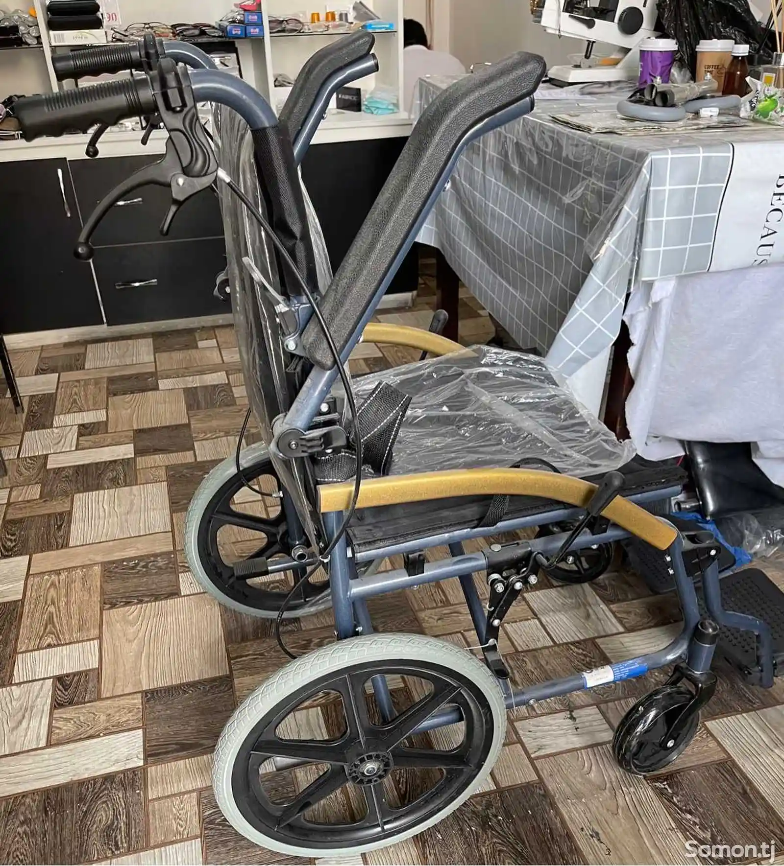 Детская инвалидная коляска-3