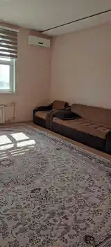 2-комн. квартира, 10 этаж, 74м², н.Сино дом Сухроб 82мкр-3