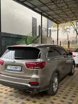 Kia Sorento, 2020-4