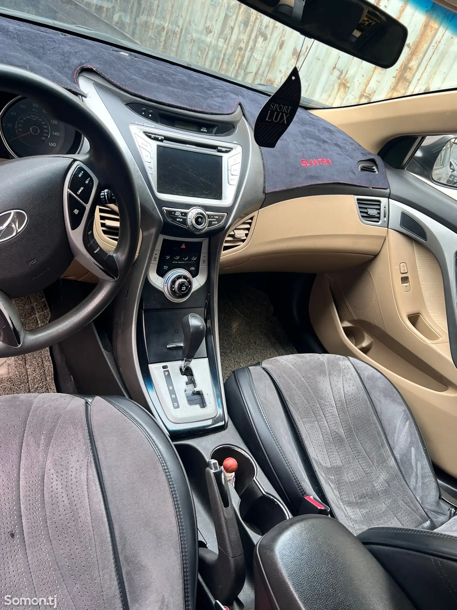 Hyundai Elantra, 2012-1