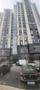 3-комн. квартира, 17 этаж, 78 м², Фирдавси-15