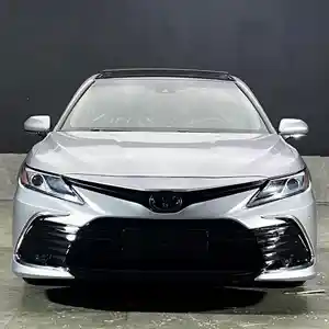 Toyota Camry, 2017