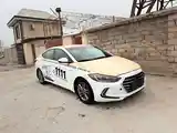 Hyundai Elantra, 2017-11