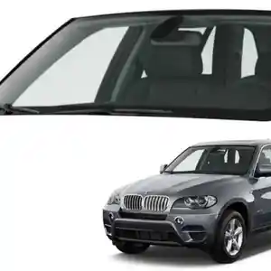 Лобовое стекло на BMW X5 E70 2006