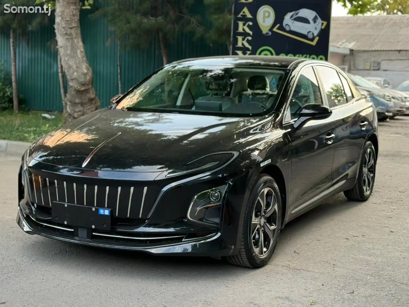 Hongqi E-QM5, 2024-3