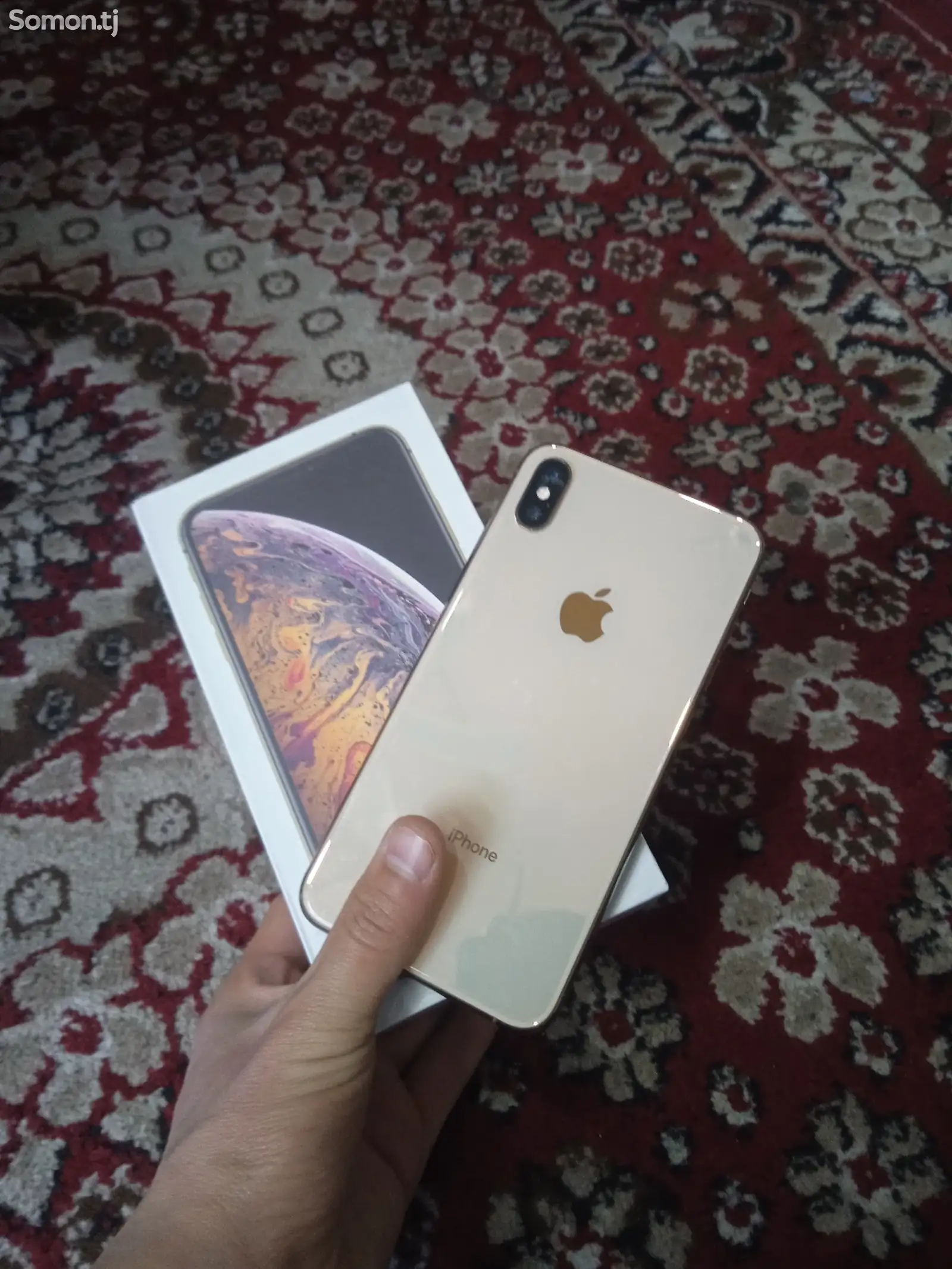 Apple iPhone Xs Max, 64 gb, Gold-1