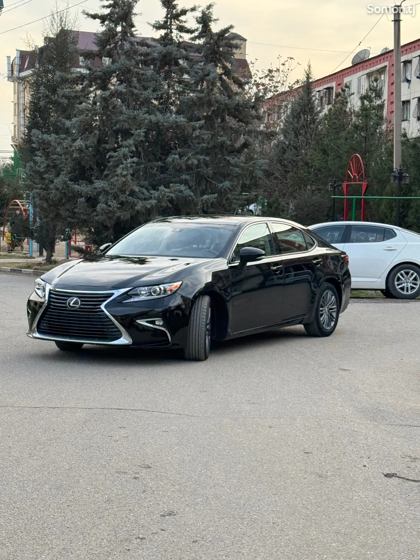 Lexus ES series, 2016-1