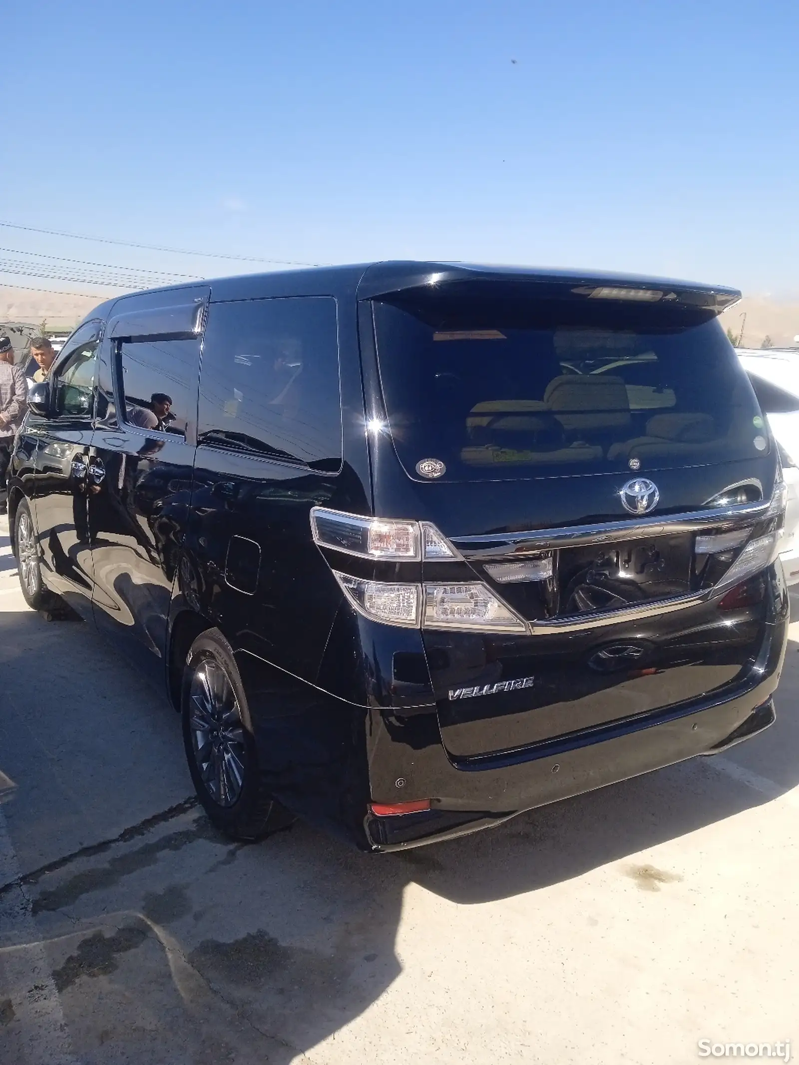 Toyota Vellfire, 2014-3