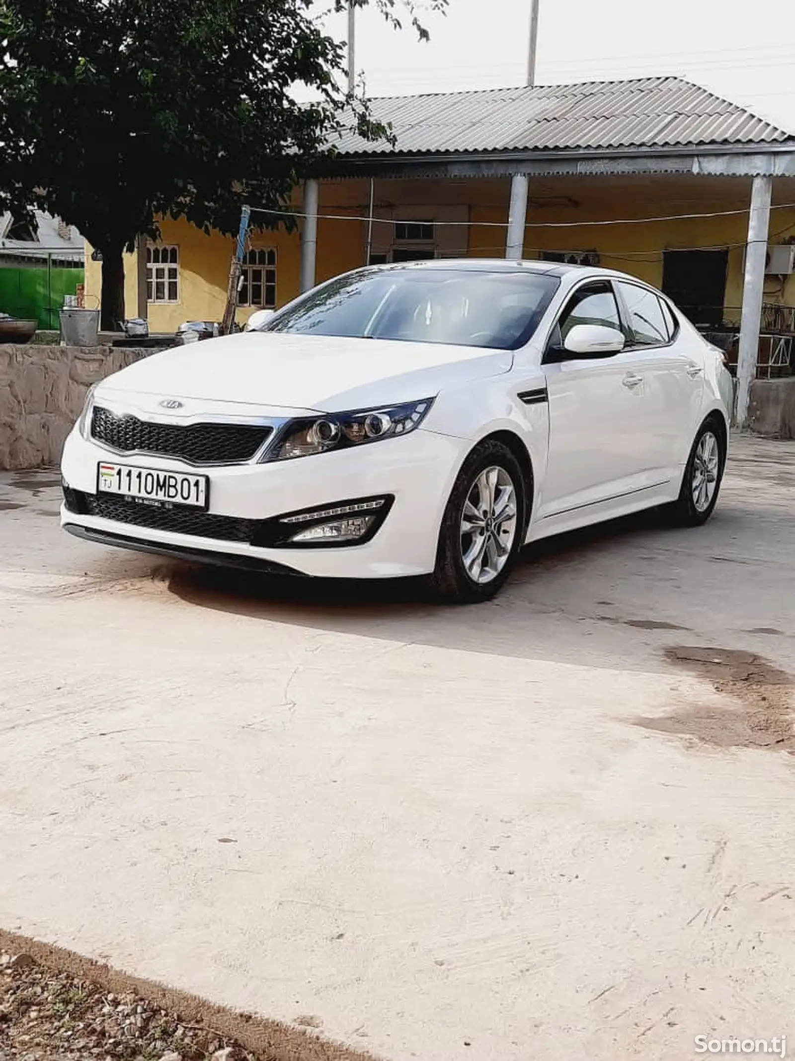 Kia K5, 2011-1