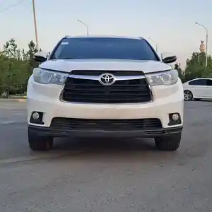 Toyota Highlander, 2015