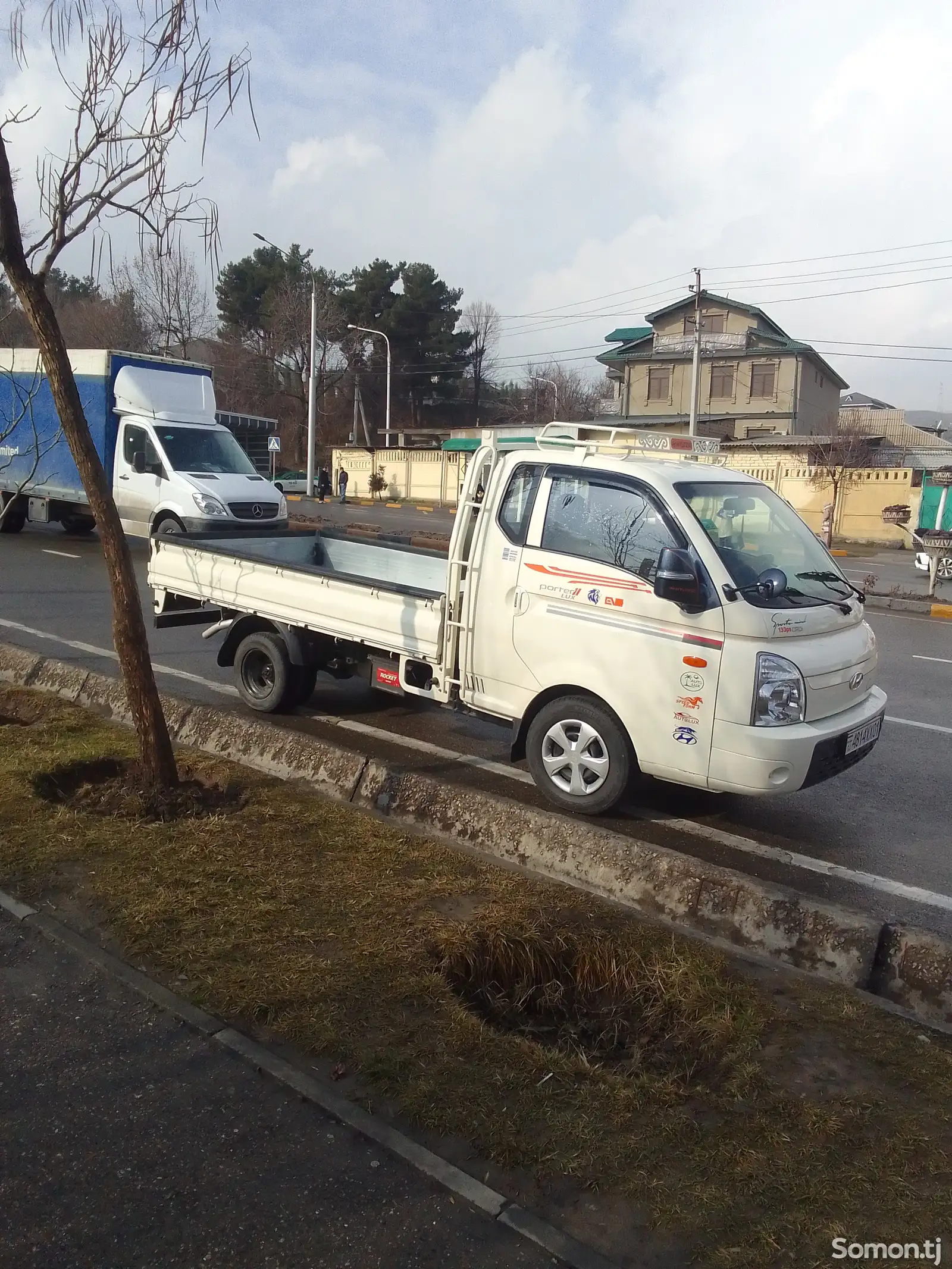 Бортовой автомобиль Hyundai Porter, 2018-1