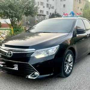 Toyota Camry, 2015